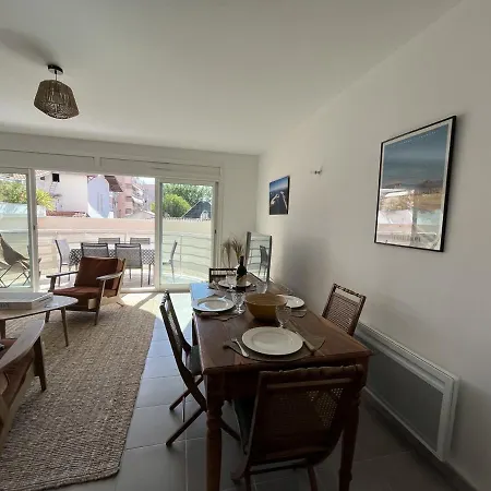 Апартаменты T3 En Centre D'arcachon, 2 Min Plage, 5 Min Gare, Balcon, Parking Securise, Wifi, Menage Inclus - Fr-1-374-193 Аркашон