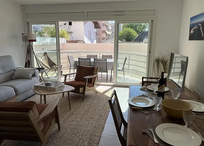 Апартаменты T3 En Centre D'arcachon, 2 Min Plage, 5 Min Gare, Balcon, Parking Securise, Wifi, Menage Inclus - Fr-1-374-193 Аркашон