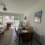 Apartment T3 En Centre D'arcachon, 2 Min Plage, 5 Min Gare, Balcon, Parking Securise, Wifi, Menage Inclus - Fr-1-374-193 Arcachon